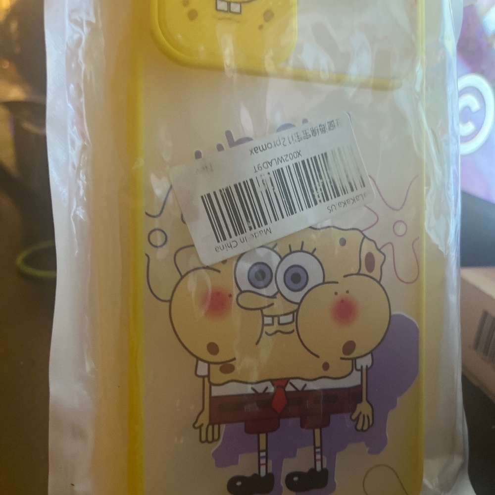 A IPhone 12 Pro SpongeBob SquarePants phone case